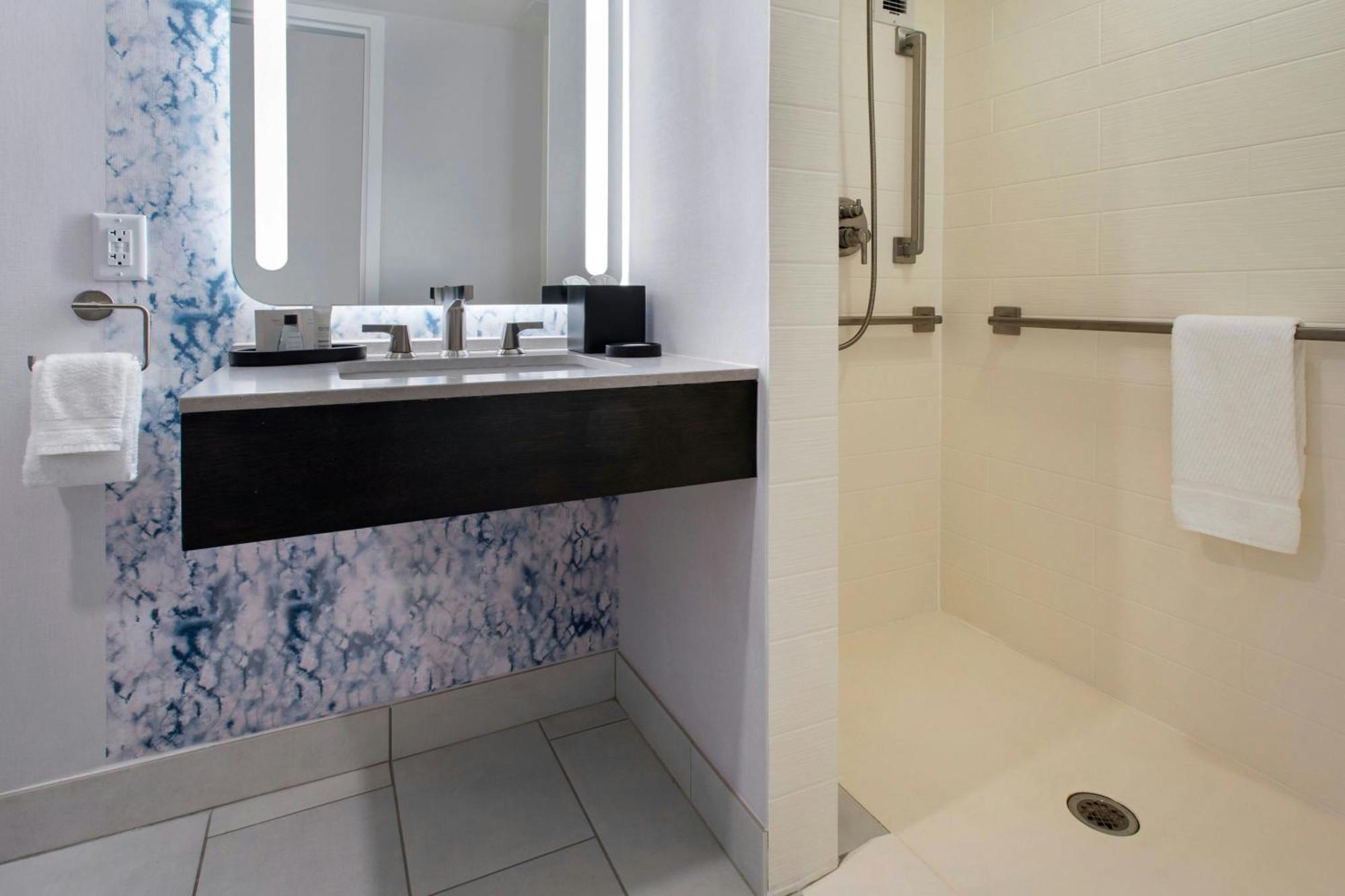 Westchester Marriott Tarrytown Buitenkant foto