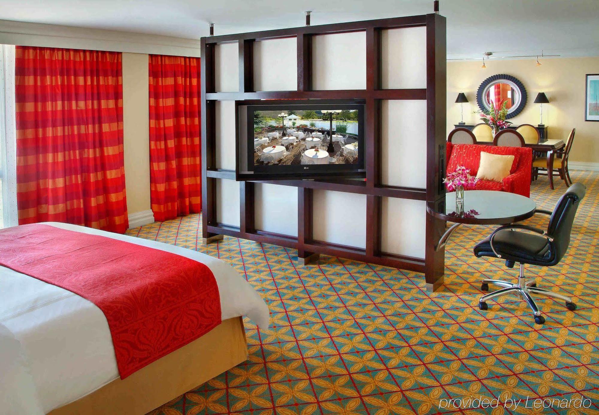 Westchester Marriott Tarrytown Buitenkant foto