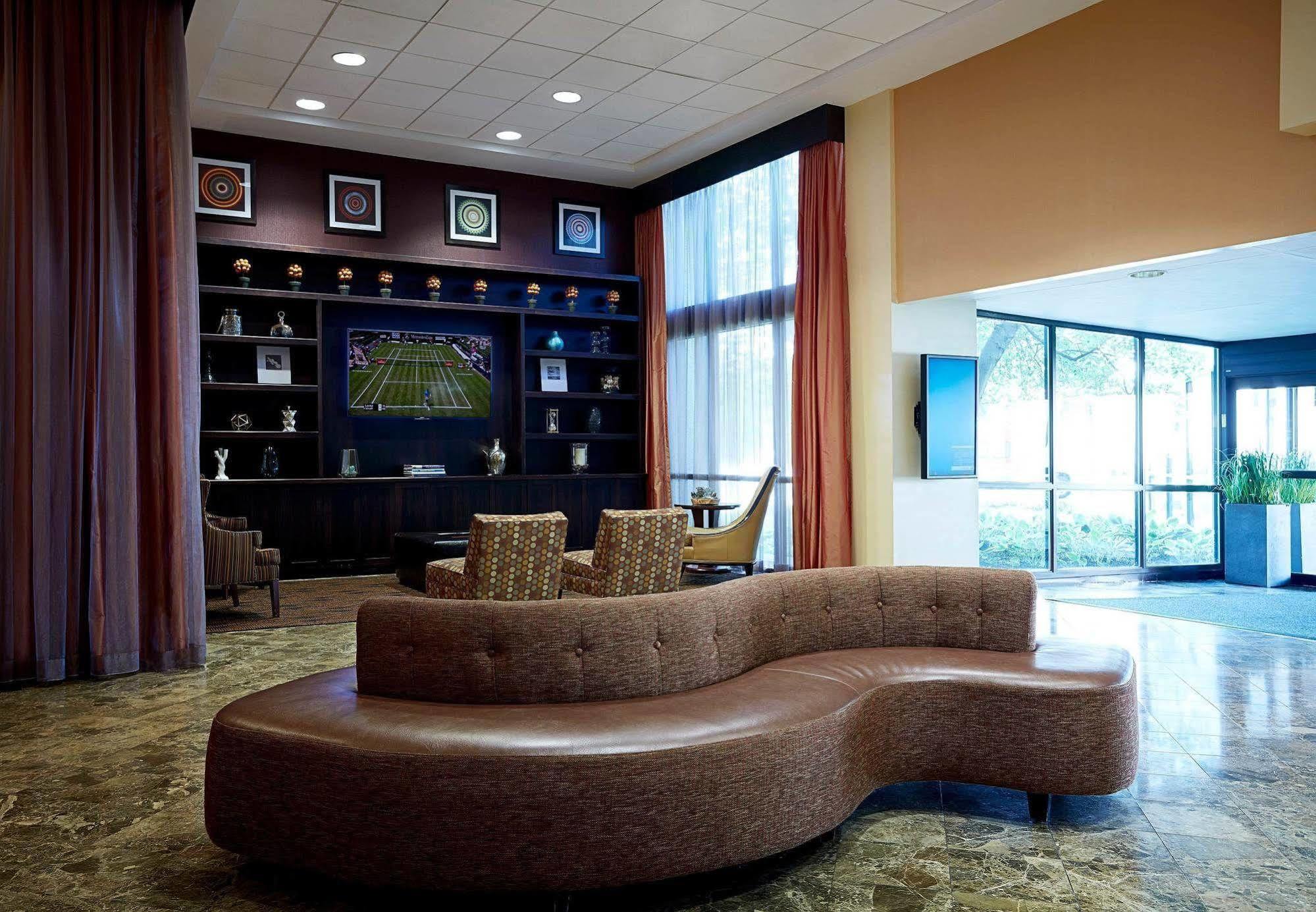 Westchester Marriott Tarrytown Buitenkant foto