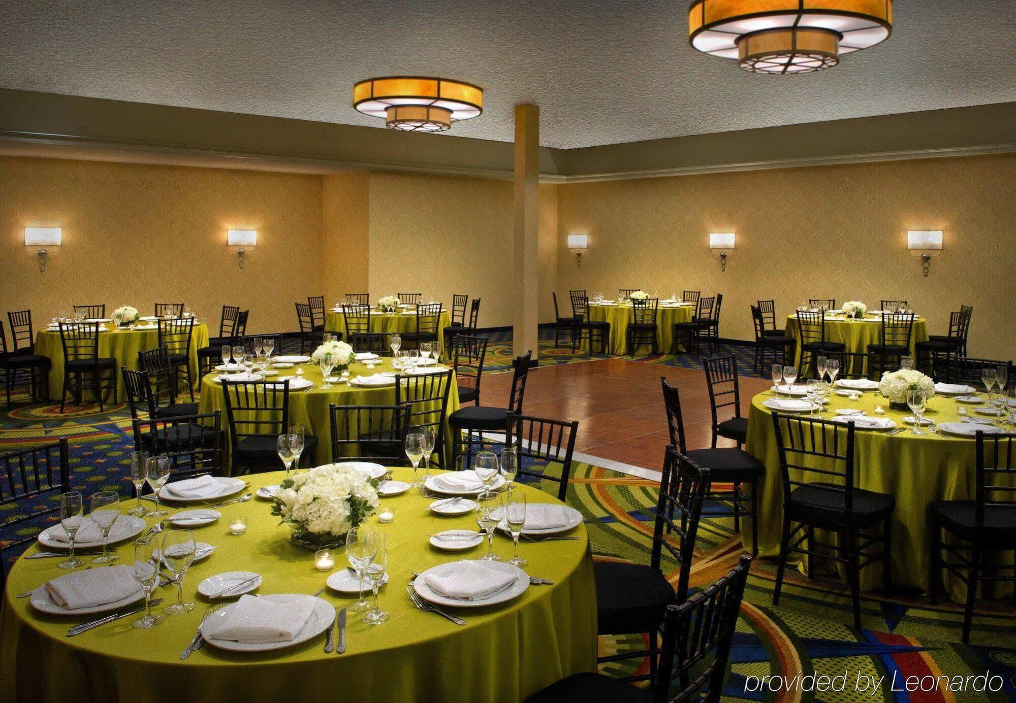 Westchester Marriott Tarrytown Buitenkant foto